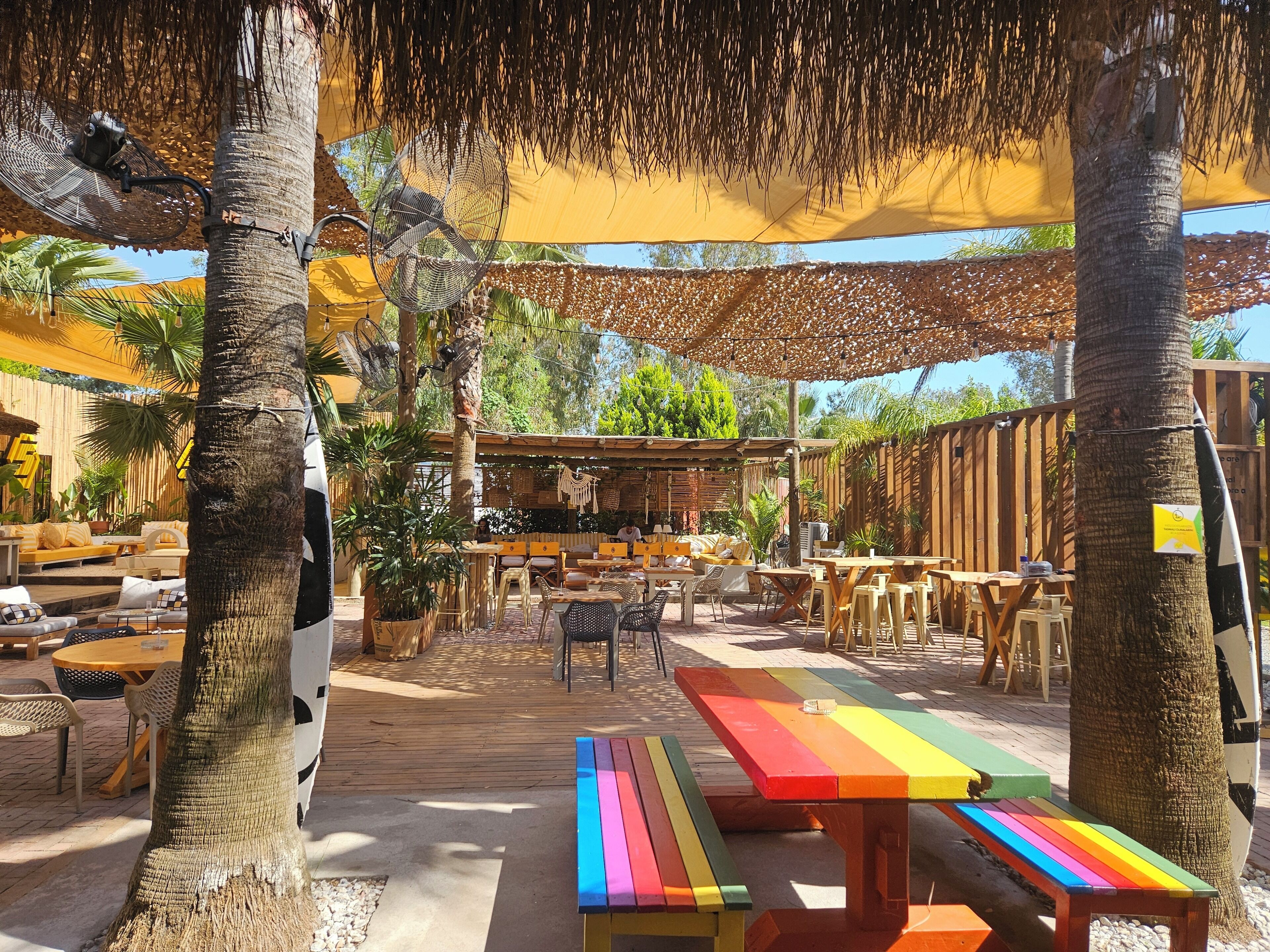 Free daily cooked-to-order breakfast