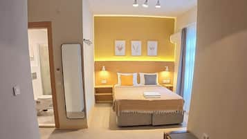 Double or Twin Room | Iron/ironing board, free WiFi, bed sheets