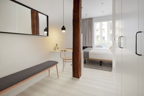 3 bedrooms, iron/ironing board, free WiFi, bed sheets - Bilbao Plaza by FeelFree Rentals (San Sebastián)