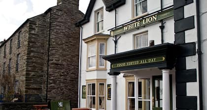 The White Lion Hotel