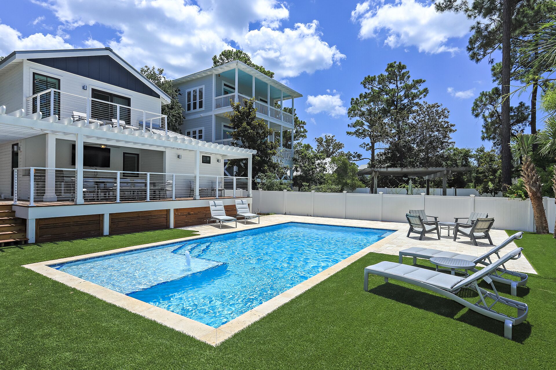 Pet Friendly + Private Pool- Modern Magnolia of Grayton by Royal Destinations
