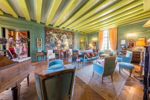 Lounge - Château D'hodebert (Saint-Paterne-Racan)