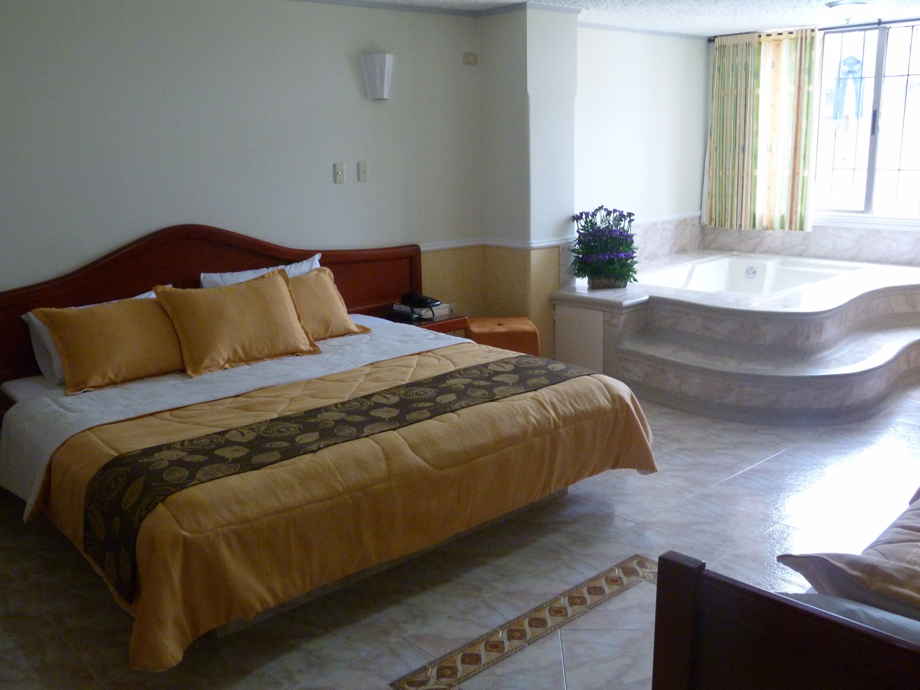 Quarto família (Air conditioner) | Frigobar, Wi-Fi de cortesia, roupa de cama