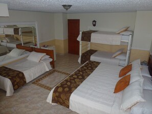 Room - Hotel San Nicolas (Bucaramanga)
