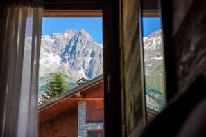 Chambre Double Deluxe, vue montagne | Vue sur les montagnes