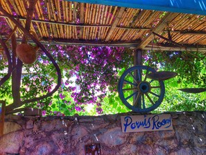 Exterior detail - Parmis Rooms (Cesme)