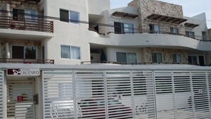 Unclassified image, 4 of 9, button - Alegro 305 by RentingPlaya (Playa del Carmen)