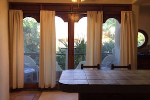 Apartment | In-room dining