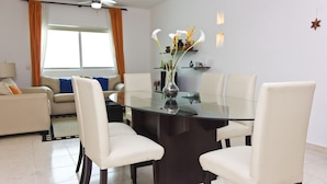 Apartment | In-room dining - Playakaan by RentingPlaya (Playa del Carmen)