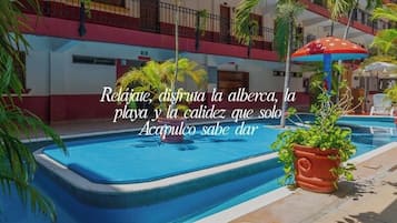 Alberca al aire libre