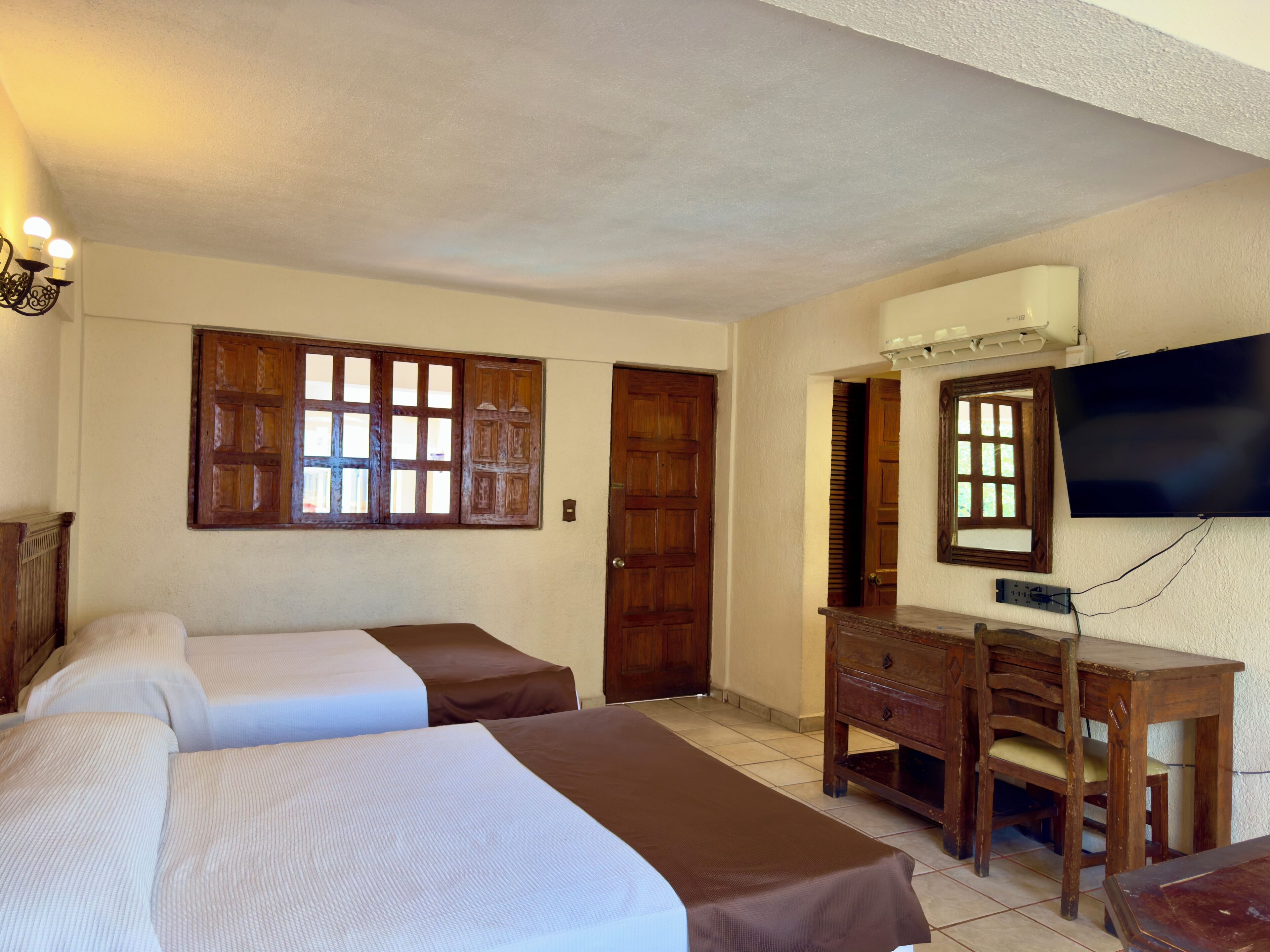 Standard Room, 2 Double Beds | Iron/ironing board, free WiFi, bed sheets, wheelchair access