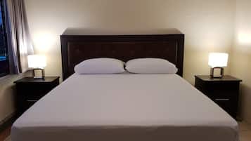Classic-Vierbettzimmer, Mehrere Betten, Nichtraucher | Bügeleisen/Bügelbrett, kostenloses WLAN, Bettwäsche