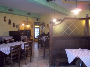 Desayuno continental incluido todos los días 