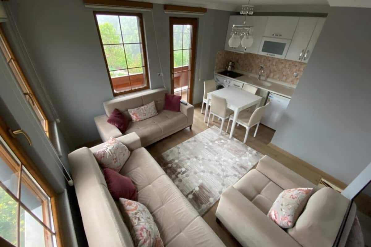 1 habitación, ropa de cama de alta calidad y escritorio