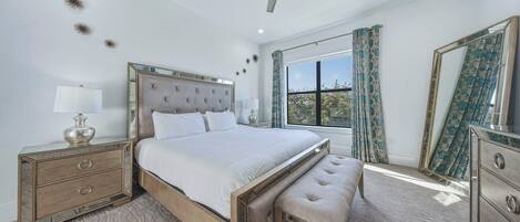 7 chambres, fer et planche à repasser, Wi-Fi, draps fournis