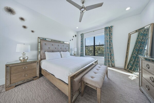 7 bedrooms, iron/ironing board, WiFi, bed sheets