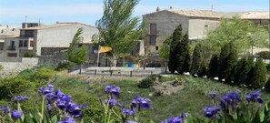 Property entrance - Hostal Restaurant Cal Feliuet (Passanant i Belltall)