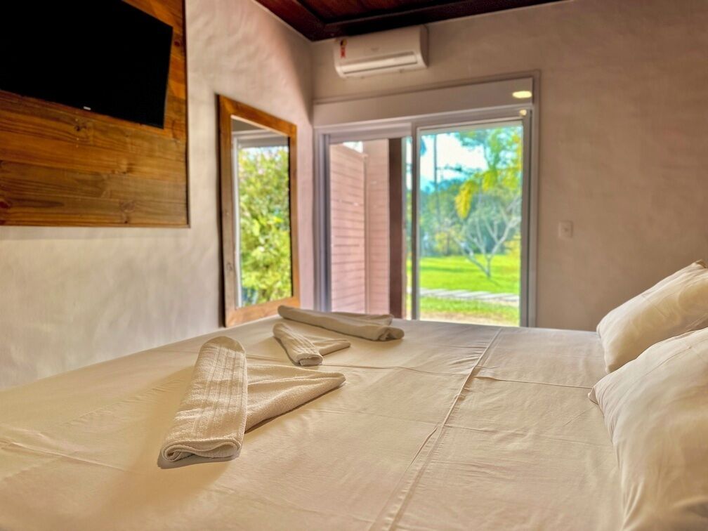 舒适套房, 阳台, 海景 | 加厚床垫、迷你吧、遮光窗帘、熨斗/熨衣板