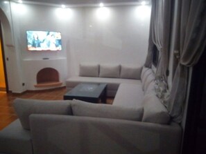 TV - new luxury apartment in residential and tourist complex  (Marrakech)