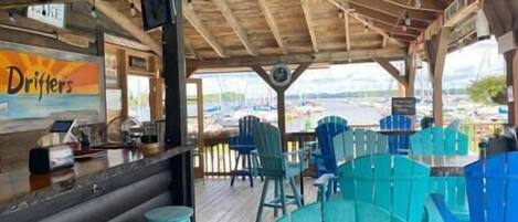 Bar (en el alojamiento)