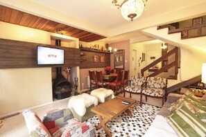 Apartment | Living room