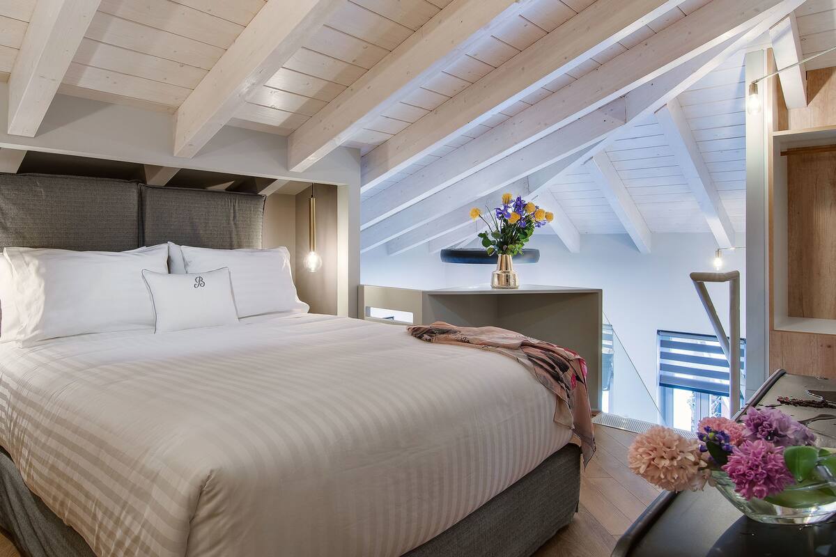 Premium bedding, minibar, in-room safe, individually decorated
