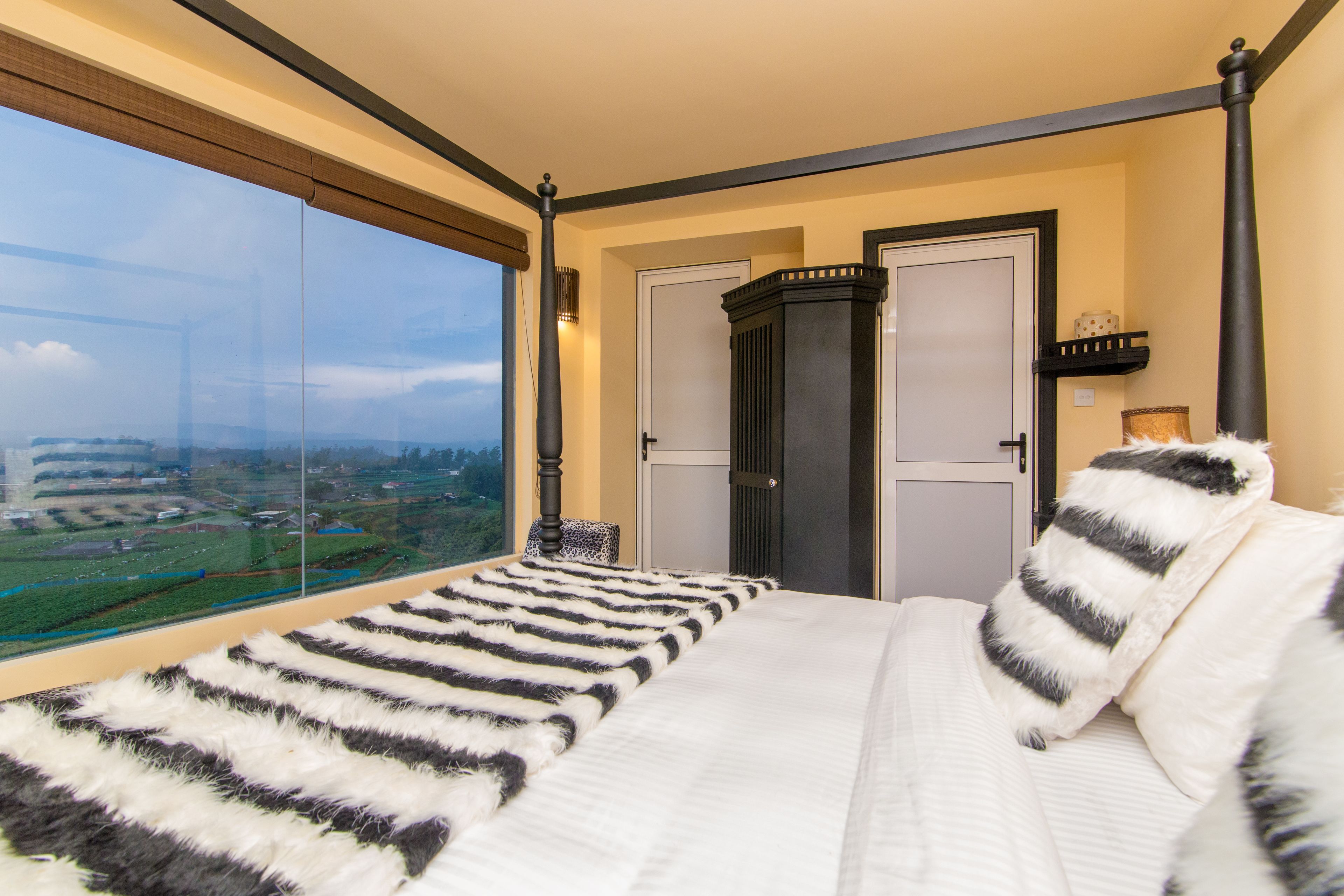 double room | 1 bedroom, egyptian cotton sheets, premium bedding, down duvets