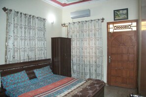 Deluxe Bungalow, 6 Bedrooms