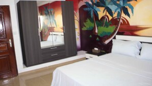 Unclassified image, 2 of 42, button - Residence HEMaG (Abidjan)