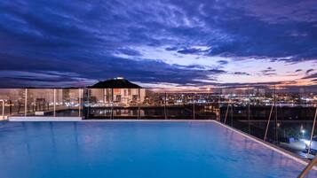 Outdoor pool, open 8:00 AM to 8:00 PM, sun loungers