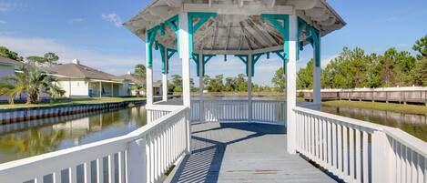 المنطقة المحيطة بالمنشأة