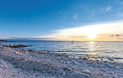 Villa Blue - spectacular view and heated pool, Split riviera, Croatia