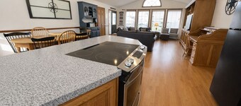 #Game Room, Wi-Fi, Bikes, Beach  Supplies, Quiet Street, Central AC\Heat