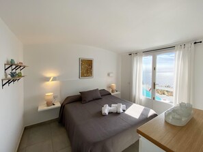 3 عدّة غرف نوم ومكواة/لوح كي وخدمة الإنترنت