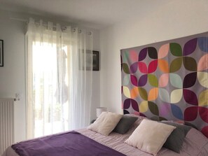 1 bedroom, iron/ironing board, free WiFi, bed sheets - Beautiful new apartment, all comfort air-conditioned well equipped secure with wifi (Aigues-Mortes)