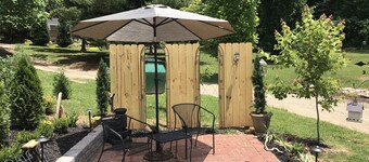 Adorable Cabin with big mountain views 12 Minutes to DT Asheville