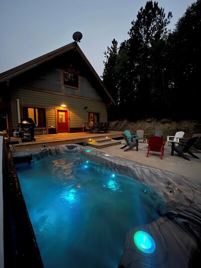  DREAM CABIN ~ Mesa de billar / Air Hockey, Jacuzzi, WiFi, EN LOS Senderos. ¡¡MEJOR VALOR!!