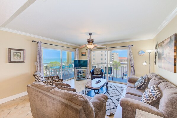 Televisión y reproductor de DVD 