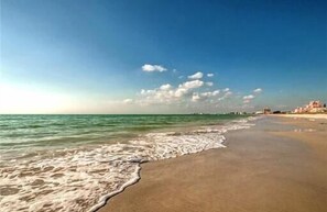 Plage à proximité, serviettes de plage