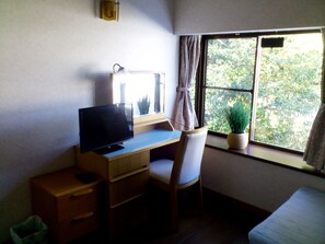 Western Style Room with Shared Bathroom	