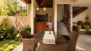 Honeymoon villa, 1 slaapkamer, privézwembad | Dineerruimte