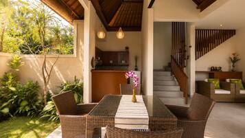 Villa de luna de miel, 1 habitación, piscina privada | Comedor