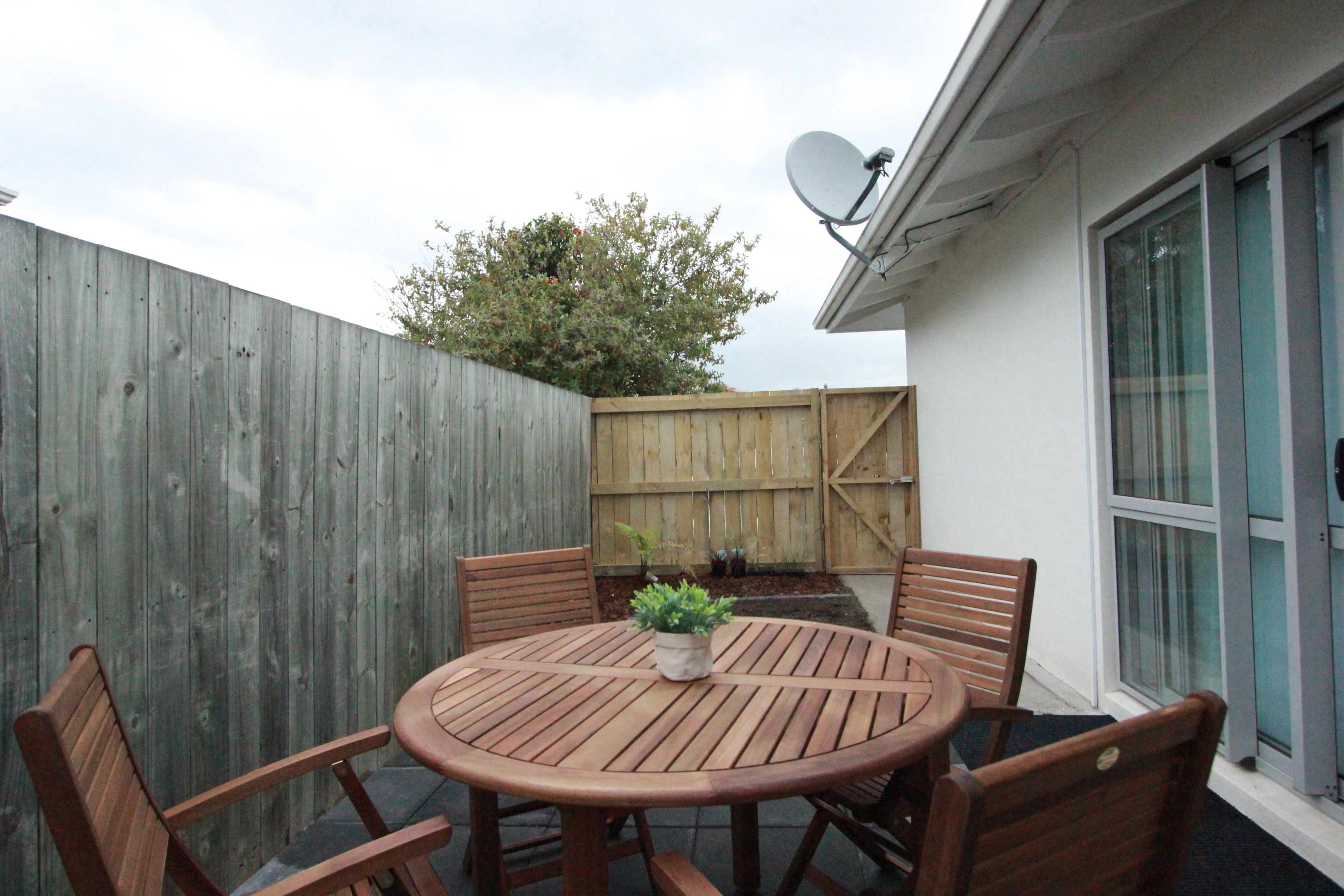 高級公寓, 2 間臥室, 熱水浴缸 (Unit 2) | 2 間臥室、高級寢具、記憶床墊、獨特裝潢