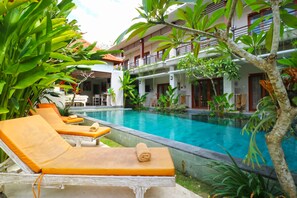 Terrace/patio - Avisaravilla and Guest House (Nusa Dua)