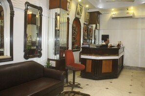 Reception - Hotel Heera (Kolkata)
