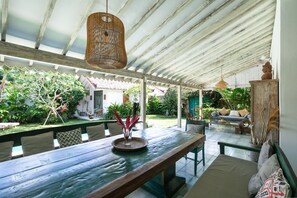 Villa superior, 3 habitaciones | Comedor