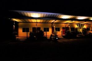 Exterior - Teerana Place (Na Kae)