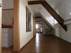 Loft, no fumadores, frigorífico y microondas | 1 dormitorio, sistema de insonorización, cunas (de pago)