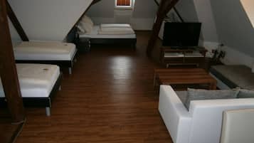 Loft, Non Smoking, Refrigerator & Microwave | Living area | Flat-screen TV