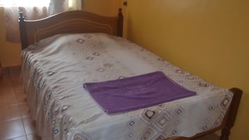 Habitación doble estándar | Escritorio y wifi gratis